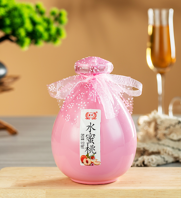 水蜜桃酒:爆汁甜润・8 度微醺!